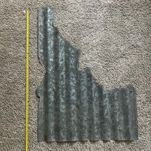 Tin Idaho Decor